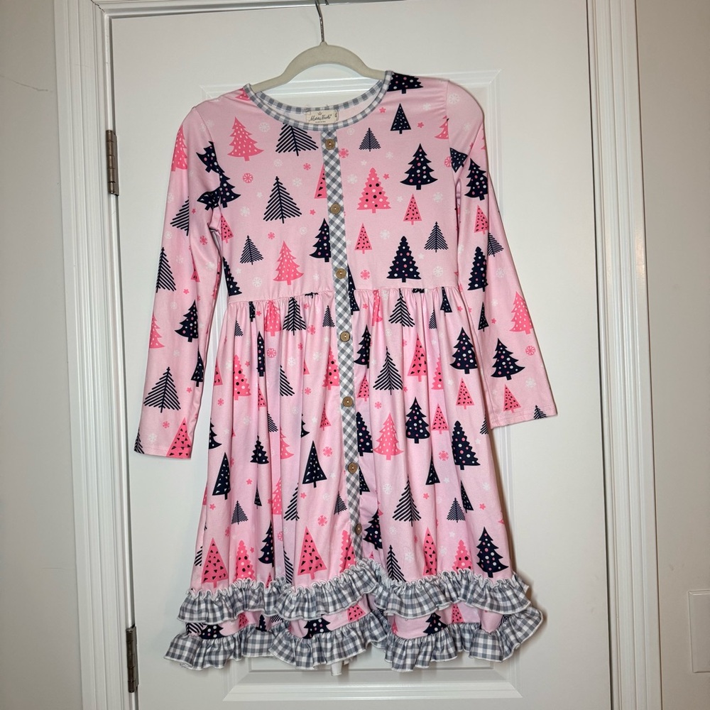 Pink Tree Patterned Winter Nightgown